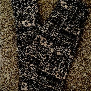Pattern Leggings
